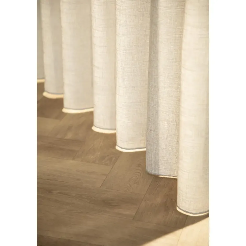 Inbetween Isare Off-White